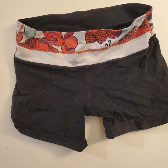 Lululemon shorts - Picture 2 of 2